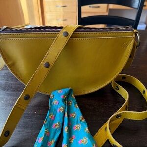 Lyons Leather Co Citric Biggie Bag Purse